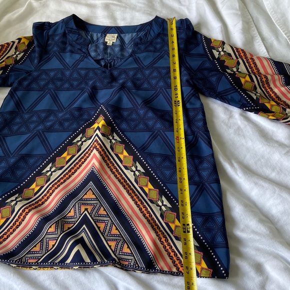 Pink Owl geometric blouse - Picture 6 of 8